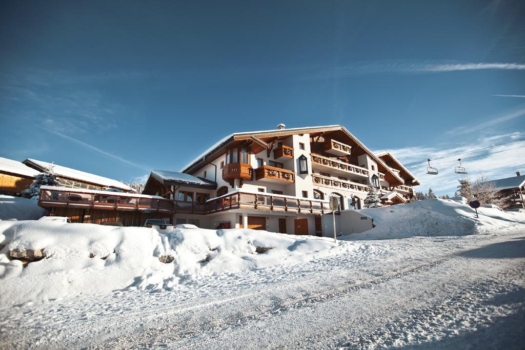 Le Calgary Hotel Les Saisies Exterior foto